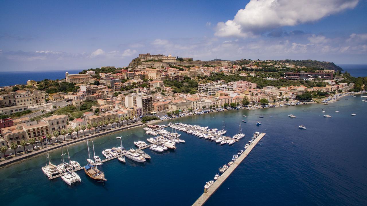 Le Casette Di Ponente Milazzo Luaran gambar